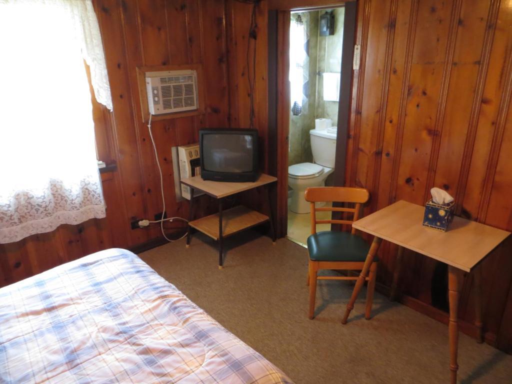 The Wesley Inn Motel Lake Geneva Extérieur photo